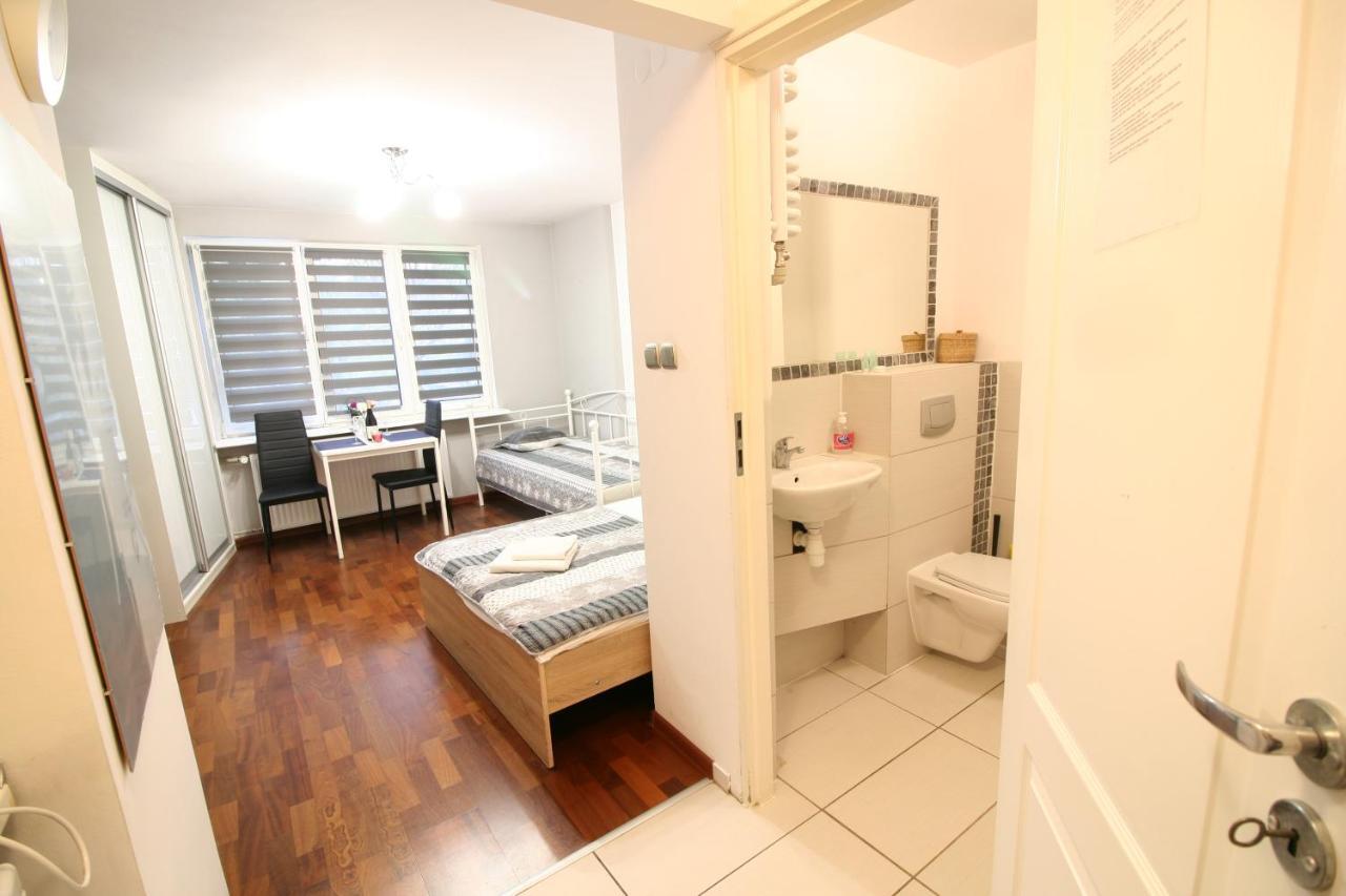 Apartamenty Varsovie Twarda City エクステリア 写真