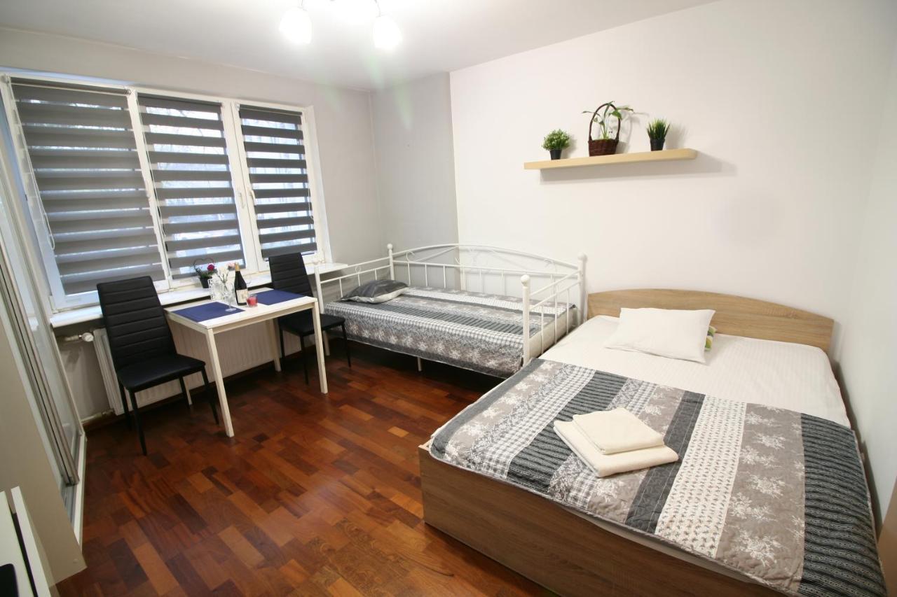 Apartamenty Varsovie Twarda City エクステリア 写真