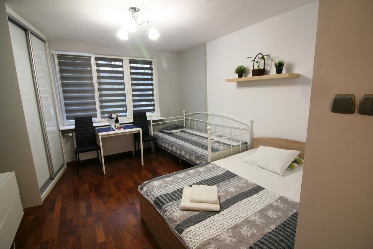 Apartamenty Varsovie Twarda City エクステリア 写真